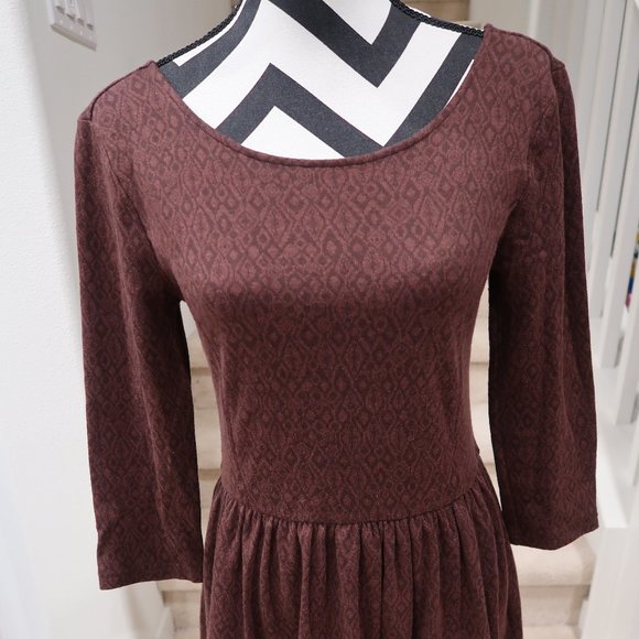 3/4 Sleeve Knit Dress - Picture 2 of 7